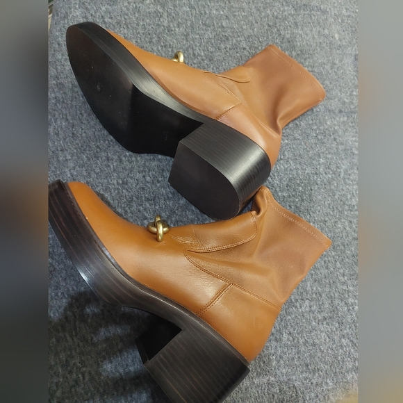 Women's Kenna Chain Pull-On Block-Heel Dress Booties - Picture 4 of 9